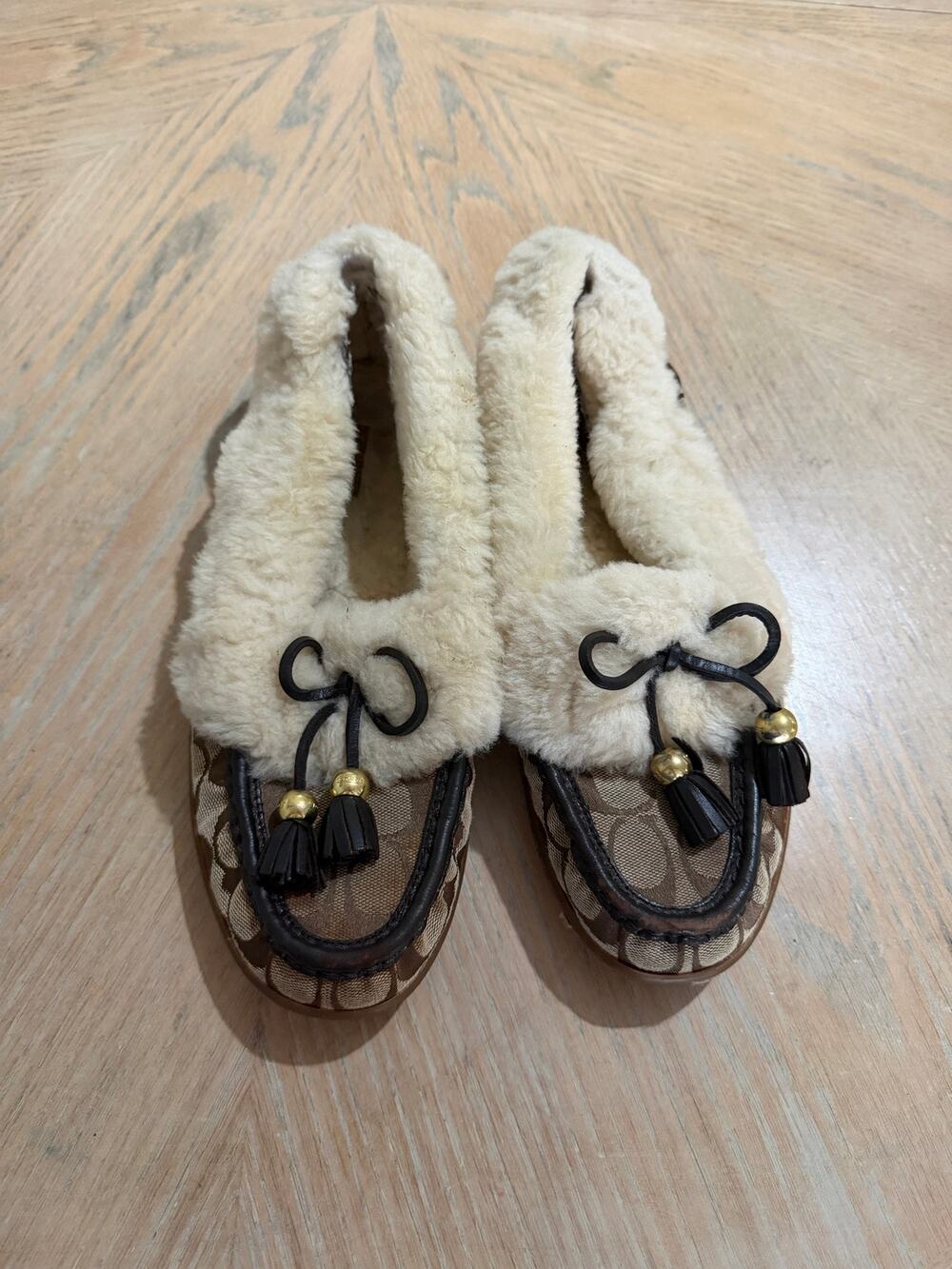 Coach Fiona Shearling Moccasins Women's Slip-On Loafers Monogram logo size 10